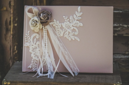 Βιβλίο Ευχών 100